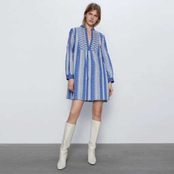 Zara Dresses & Skirts - Zara Chambray Denim Eyelet Long Sleeve Smock Dress Sz S